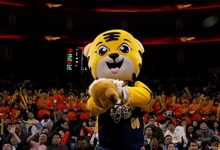 广东男篮客场挑战山西 附加赛成关键转折点